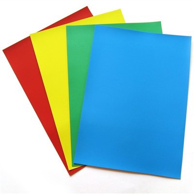 Kummist magnetiline värvi tagakleepuv magnetleht